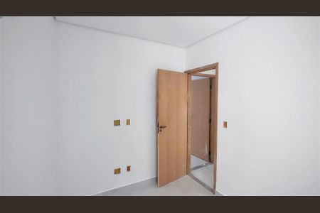 Casa à venda com 103m², 3 quartos e 2 vagas