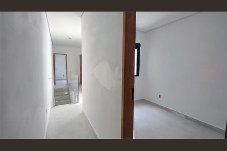 Casa à venda com 103m², 3 quartos e 2 vagas