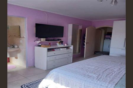 Casa à venda com 210m², 2 quartos e 4 vagas