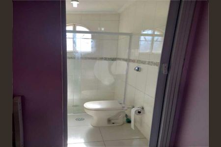 Casa à venda com 210m², 2 quartos e 4 vagas