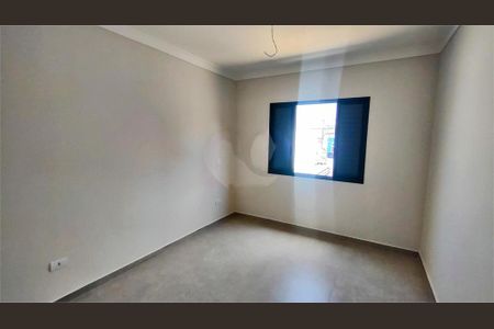 Casa à venda com 130m², 3 quartos e 2 vagas