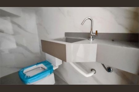 Casa à venda com 130m², 3 quartos e 2 vagas