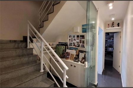 Casa à venda com 280m², 3 quartos e 2 vagas