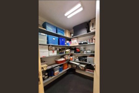 Casa à venda com 280m², 3 quartos e 2 vagas