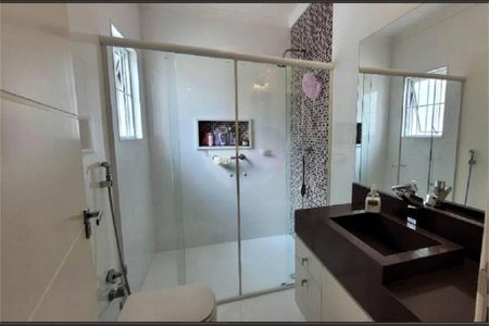 Casa à venda com 280m², 3 quartos e 2 vagas