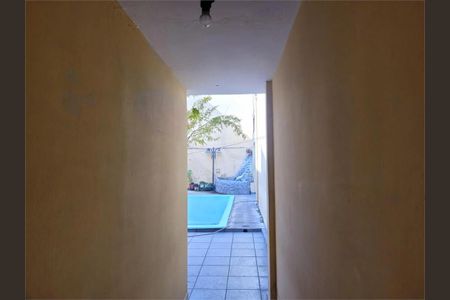Casa à venda com 220m², 3 quartos e 5 vagas