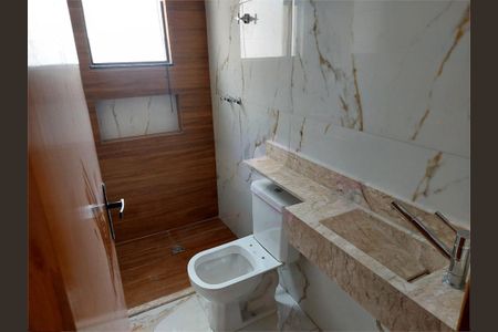 Casa à venda com 191m², 3 quartos e 3 vagas