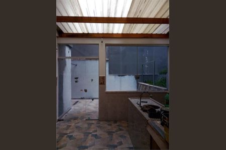 Casa à venda com 210m², 3 quartos e 4 vagas