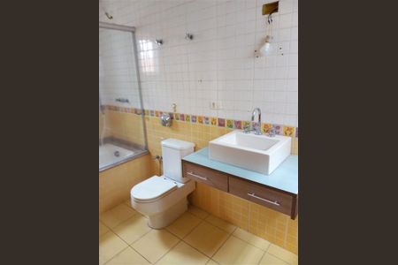 Casa à venda com 210m², 3 quartos e 4 vagas