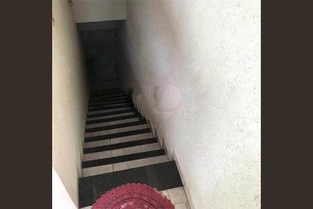 Casa à venda com 156m², 3 quartos e 4 vagas
