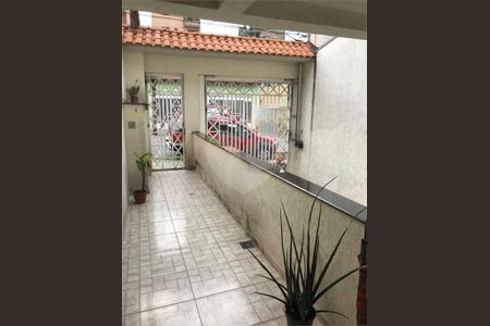 Casa à venda com 156m², 3 quartos e 4 vagas