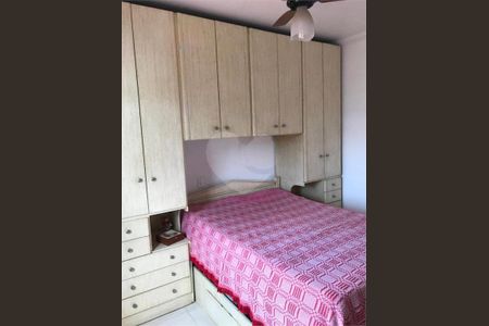 Casa à venda com 156m², 3 quartos e 4 vagas