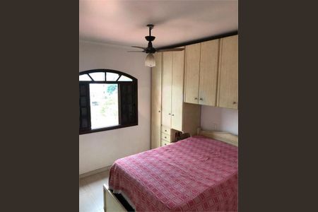 Casa à venda com 156m², 3 quartos e 4 vagas