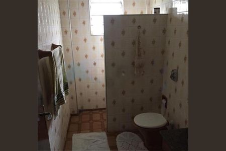Casa à venda com 155m², 3 quartos e 8 vagas