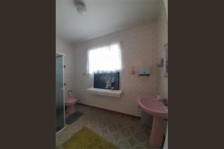 Casa à venda com 172m², 3 quartos e 2 vagas