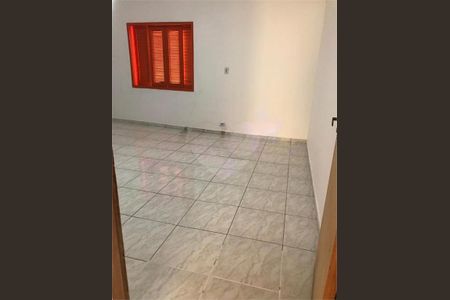 Casa à venda com 180m², 3 quartos e 1 vaga