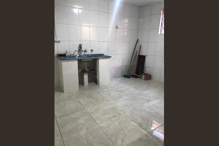 Casa à venda com 180m², 3 quartos e 1 vaga
