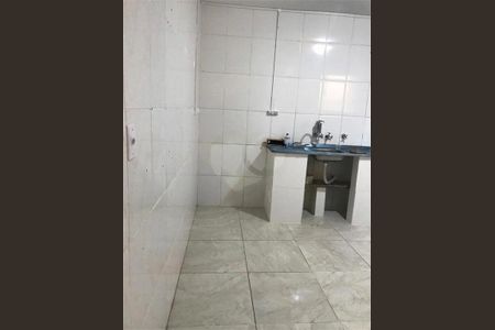 Casa à venda com 180m², 3 quartos e 1 vaga