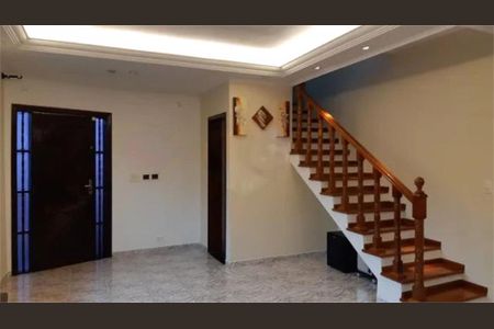 Casa à venda com 164m², 3 quartos e 3 vagas