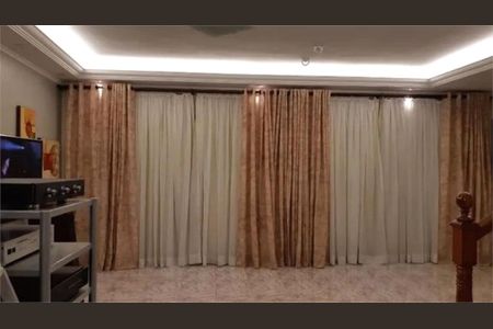 Casa à venda com 164m², 3 quartos e 3 vagas