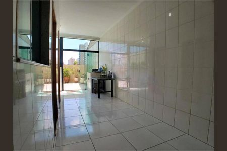 Casa à venda com 420m², 4 quartos e 6 vagas