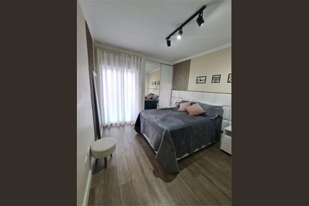 Casa à venda com 156m², 3 quartos e 5 vagas