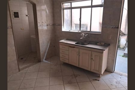Casa à venda com 145m², 3 quartos e 1 vaga