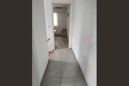 Casa à venda com 103m², 3 quartos e 2 vagas