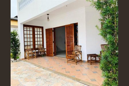 Casa à venda com 600m², 4 quartos e 6 vagas