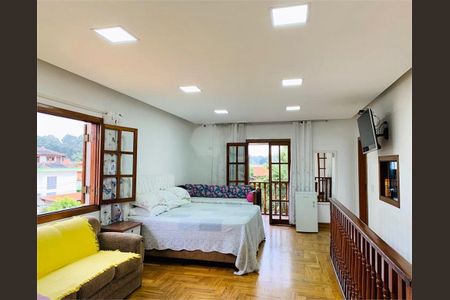 Casa à venda com 600m², 4 quartos e 6 vagas