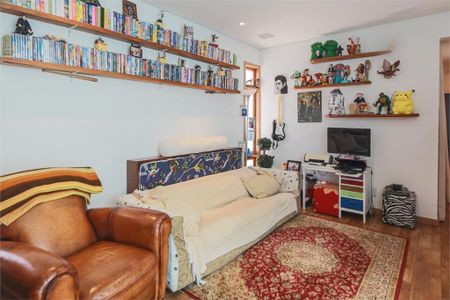 Casa à venda com 450m², 6 quartos e 4 vagas