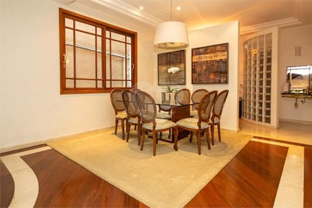 Casa à venda com 419m², 4 quartos e 2 vagas