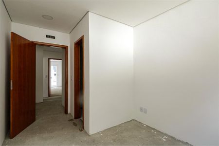 Casa à venda com 140m², 3 quartos e 2 vagas
