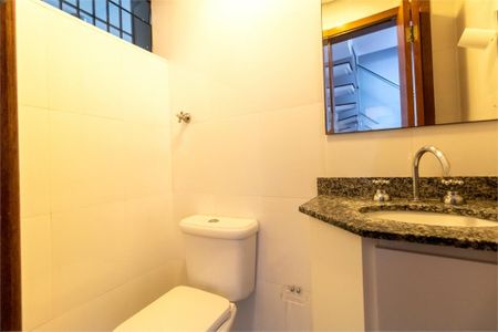 Casa à venda com 142m², 4 quartos e 2 vagas