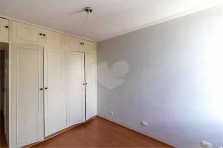 Casa à venda com 142m², 4 quartos e 2 vagas