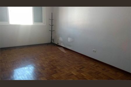 Casa à venda com 144m², 2 quartos e 2 vagas