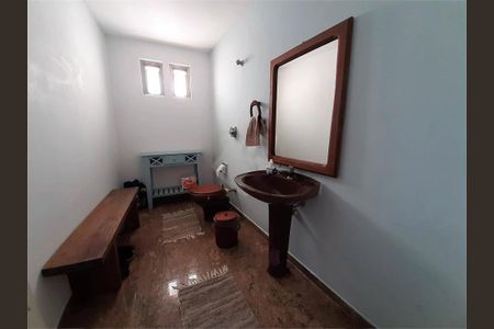 Casa à venda com 304m², 3 quartos e 2 vagas