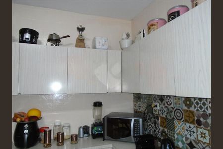Casa à venda com 300m², 2 quartos e 2 vagas