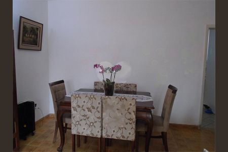 Casa à venda com 300m², 2 quartos e 2 vagas