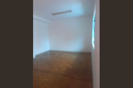 Casa à venda com 180m², 3 quartos e 2 vagas