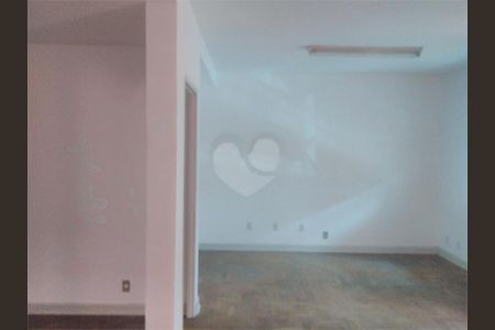 Casa à venda com 180m², 3 quartos e 2 vagas
