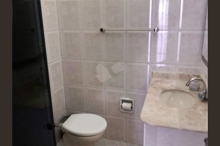 Casa à venda com 105m², 3 quartos e 2 vagas