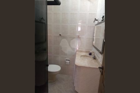 Casa à venda com 105m², 3 quartos e 2 vagas
