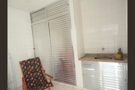 Casa à venda com 150m², 4 quartos e 2 vagas
