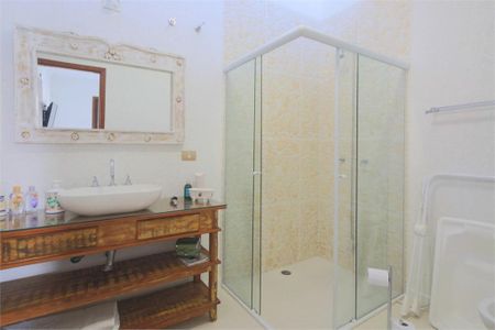 Casa à venda com 395m², 5 quartos e 4 vagas
