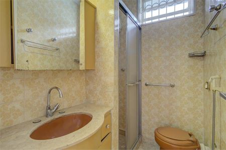 Casa à venda com 380m², 4 quartos e 3 vagas