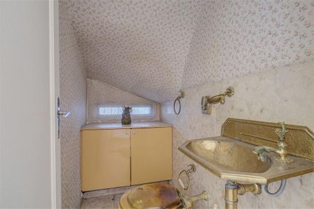 Casa à venda com 380m², 4 quartos e 3 vagas