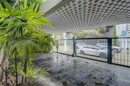 Casa à venda com 380m², 4 quartos e 3 vagas