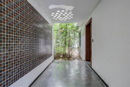 Casa à venda com 380m², 4 quartos e 3 vagas