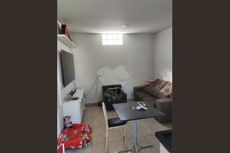 Casa à venda com 110m², 3 quartos e 2 vagas